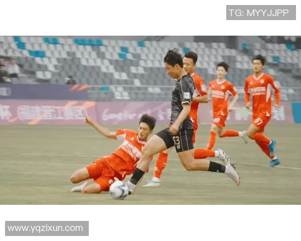 足球明星队在比赛中的精彩表现引发球迷热烈追捧与媒体广泛关注